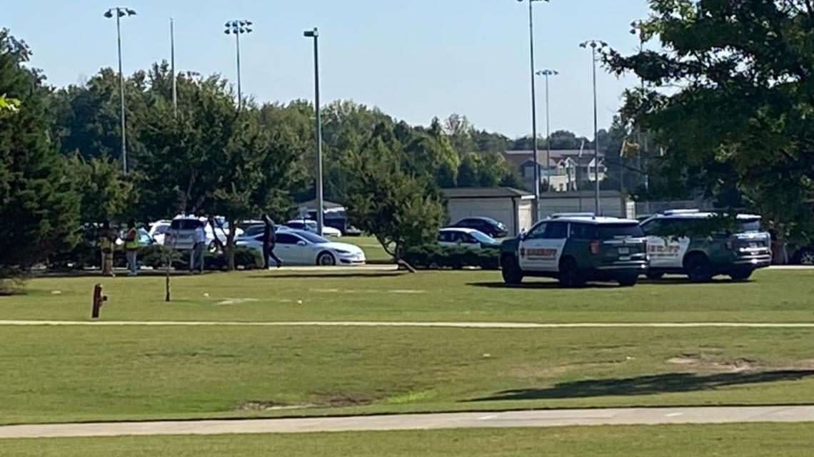 Memphis-area school lockdowns lifted after threats