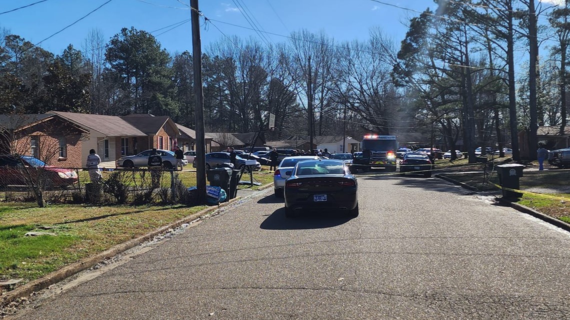 One person detained after shooting on Starlight Dr. Collierville