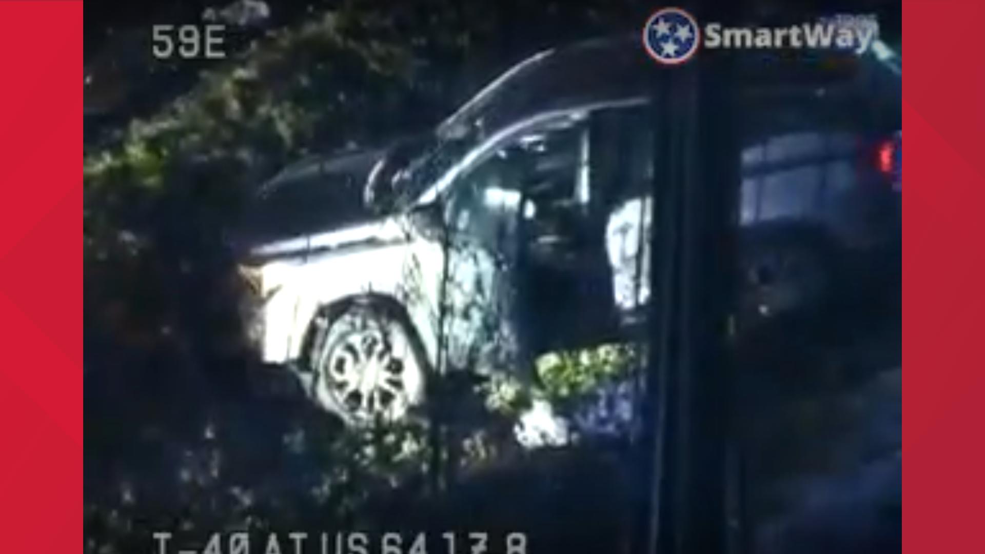 One dead in early morning crash | localmemphis.com
