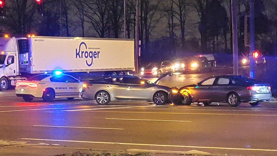 Memphis Police chase leads to officer-involved crash - Vimarsana News
