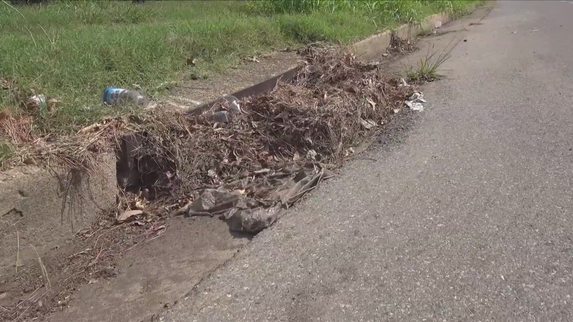 Memphis Drain Maintenance crews are taking proactive steps to lessen the impact the storm could bring Thursday by clearing drainage grates of debris.