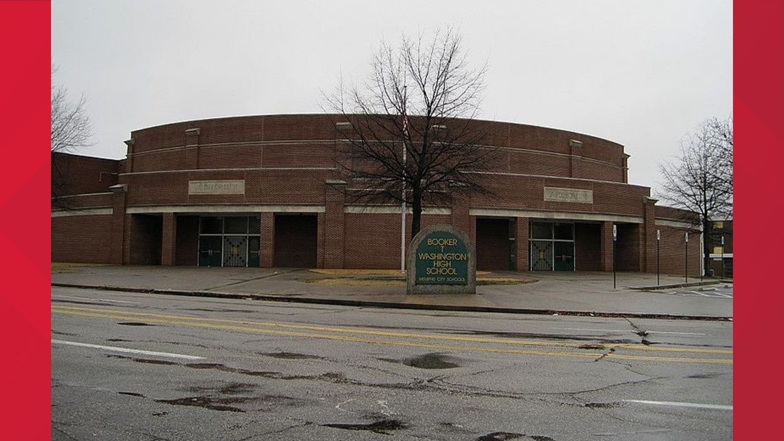 Two parents arrested after MPD responds to school fights at a high school - Vimarsana News