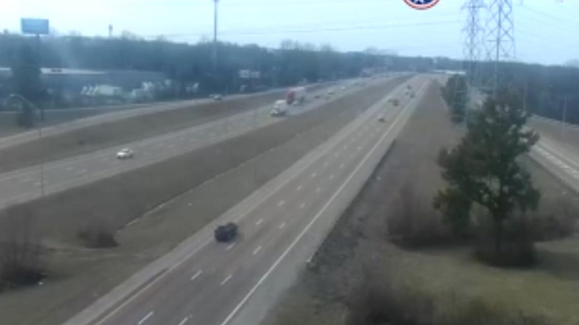 'They shot up my car': Memphis Police investigating after man shot on I-240