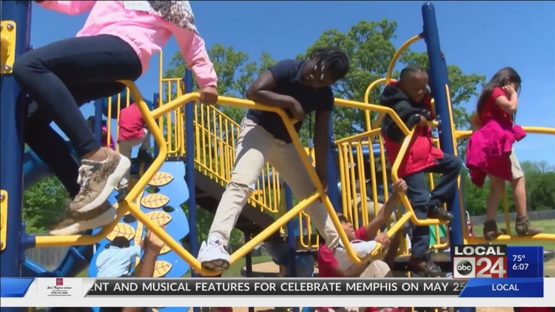Double the recess means longer school days for some Arkansas elementary