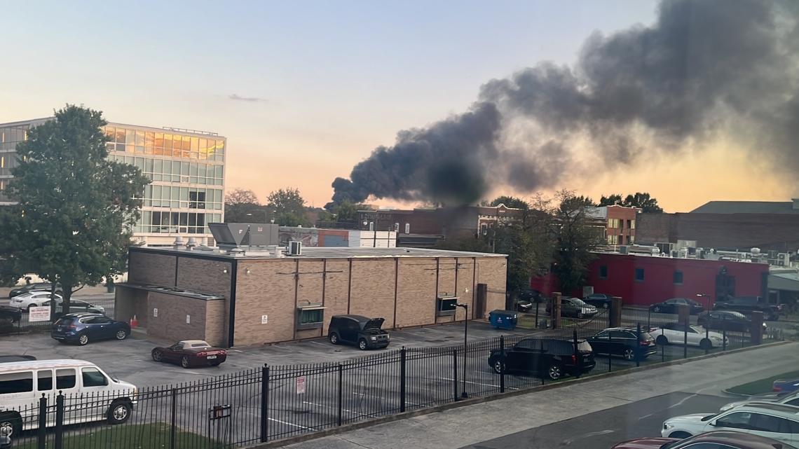 Several cars catch fire in Downtown Memphis | localmemphis.com