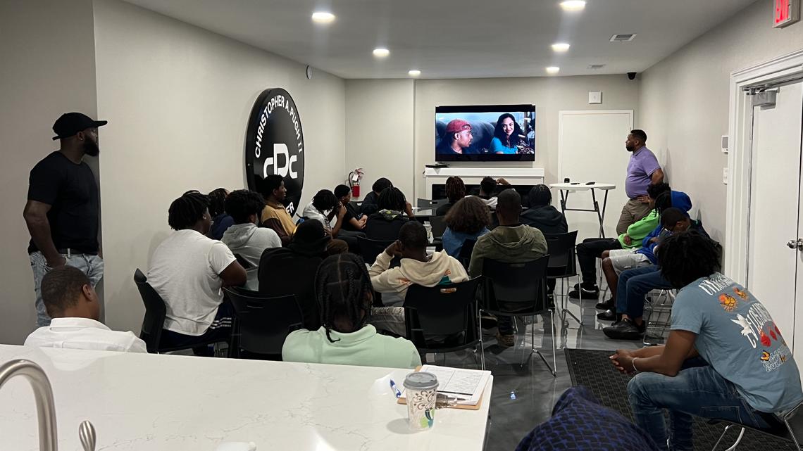 Memphis center leaving positive impact on young men - Vimarsana News