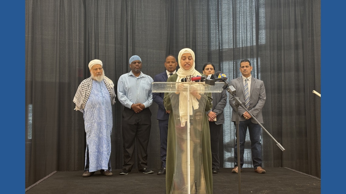 Community gathers for vigil and press conference in light of recent Muslim hate