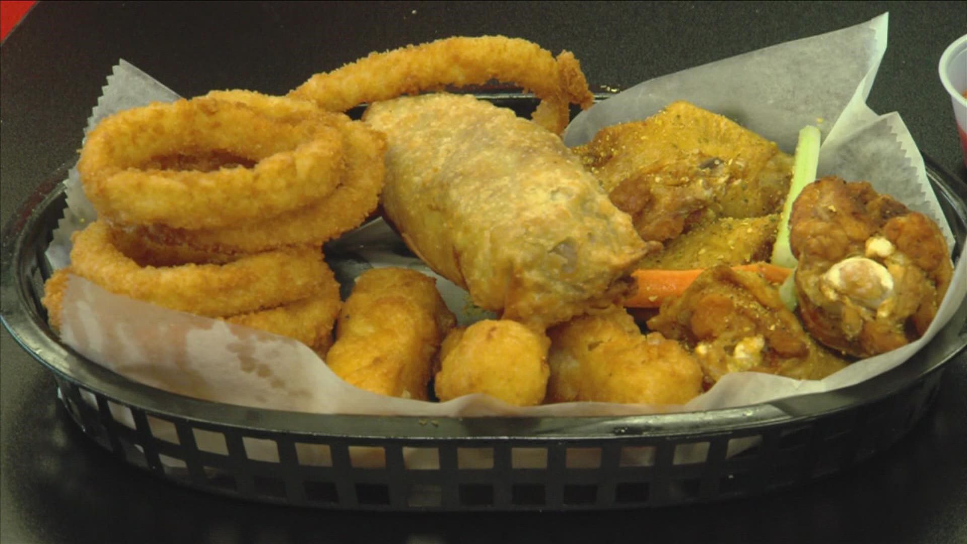 As we celebrate Women's History Month, Anchor Eryn Rogers visits Chopmasters Kitchen in Whitehaven, a fully women owned and operated restaurant.