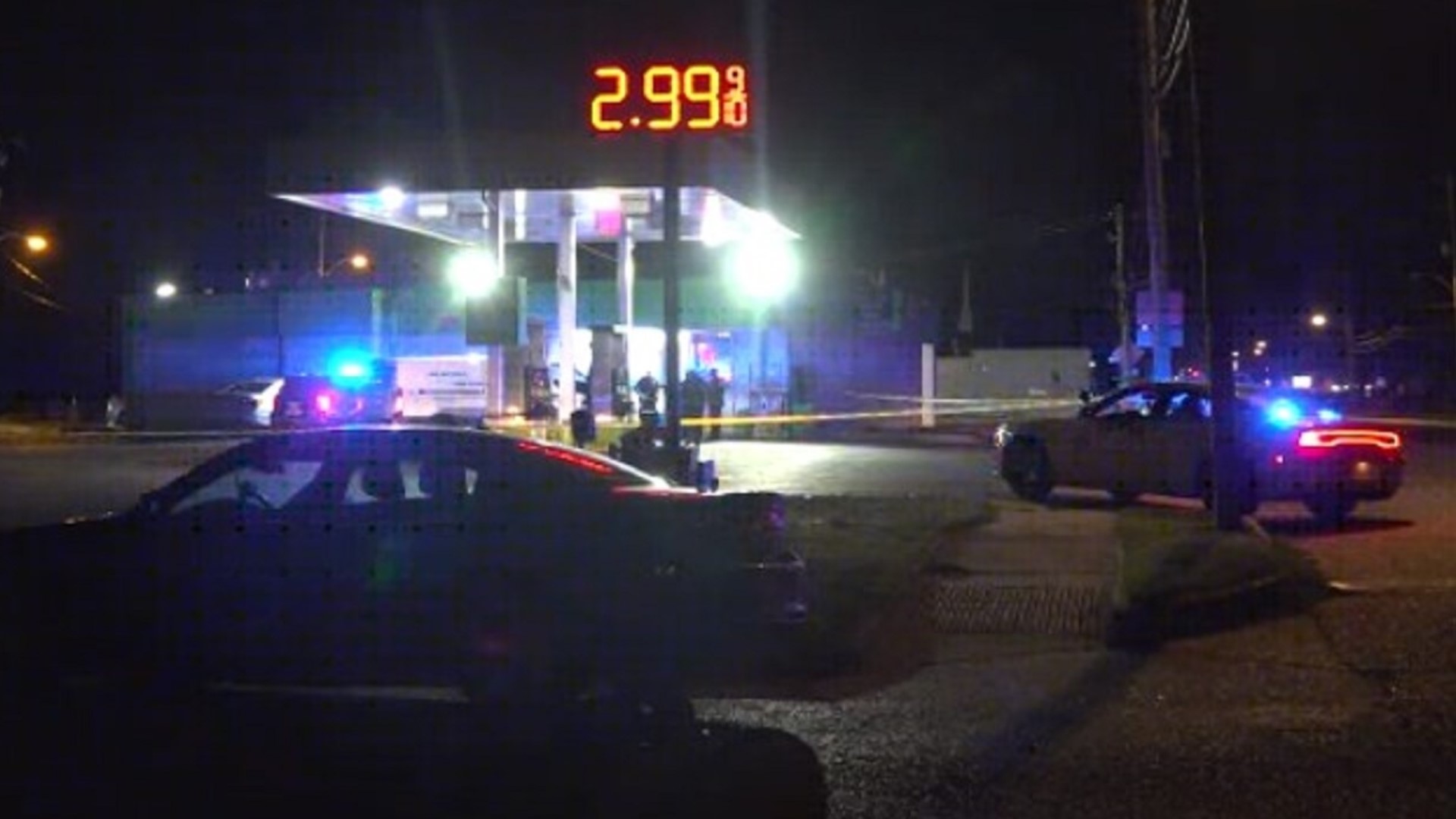 At around 8:30 p.m., officers said they responded to a shooting at a gas station in the 2000 block of Chelsea Ave.