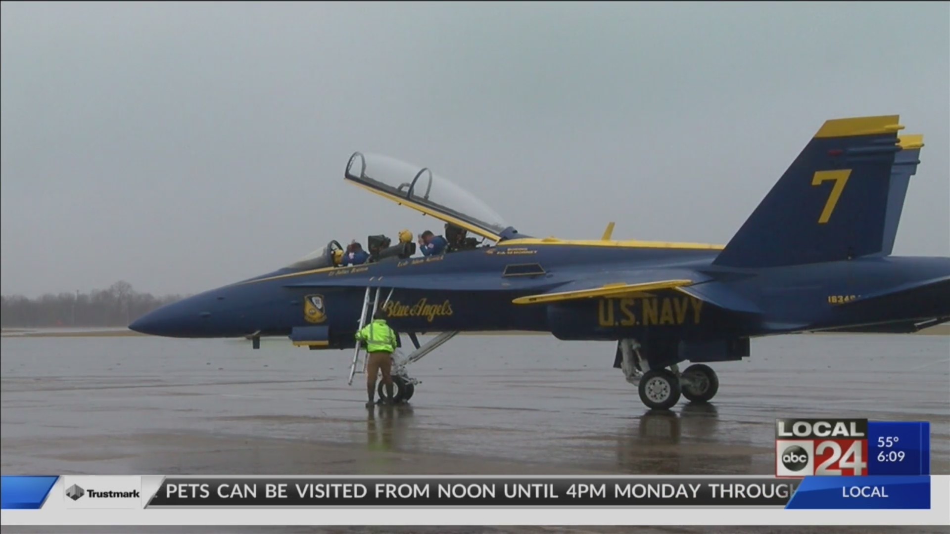 Blue Angels spend Thursday in Millington as they get ready for Mid