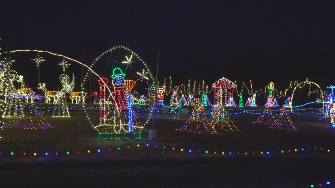 Brownsville family continues to wow with their light display ...