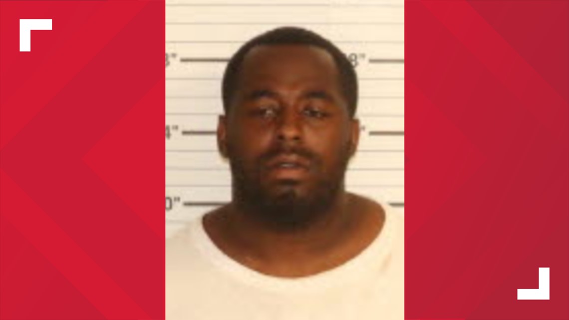 Man accused of assaulting officer & trying to steal squad car ...