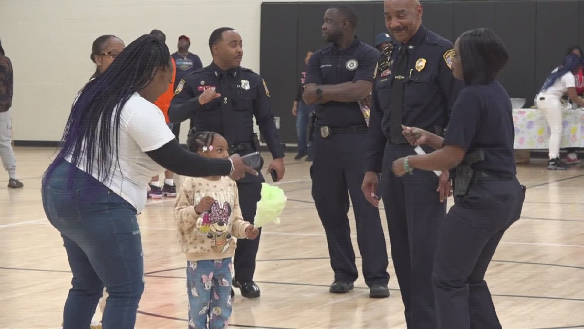 More than 1,000 students, in 18 Memphis-Shelby County Schools, graduated from MPD's D.A.R.E. program this year.