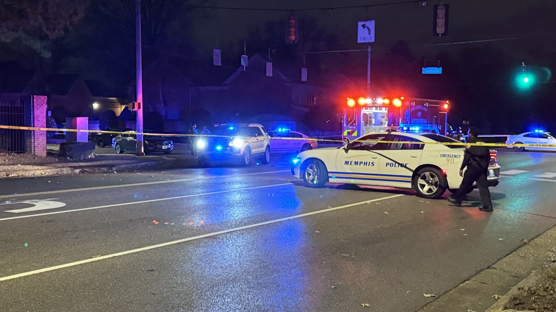 Man injured after crash turns into shooting, carjacking | localmemphis.com