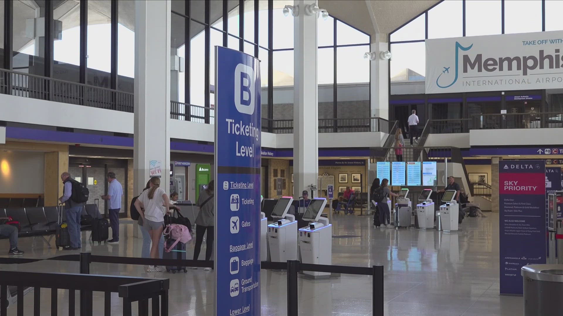 ABC24's Kevin McNamara caught up with travelers at Memphis International Airport to see how their experience has been this Thanksgiving.