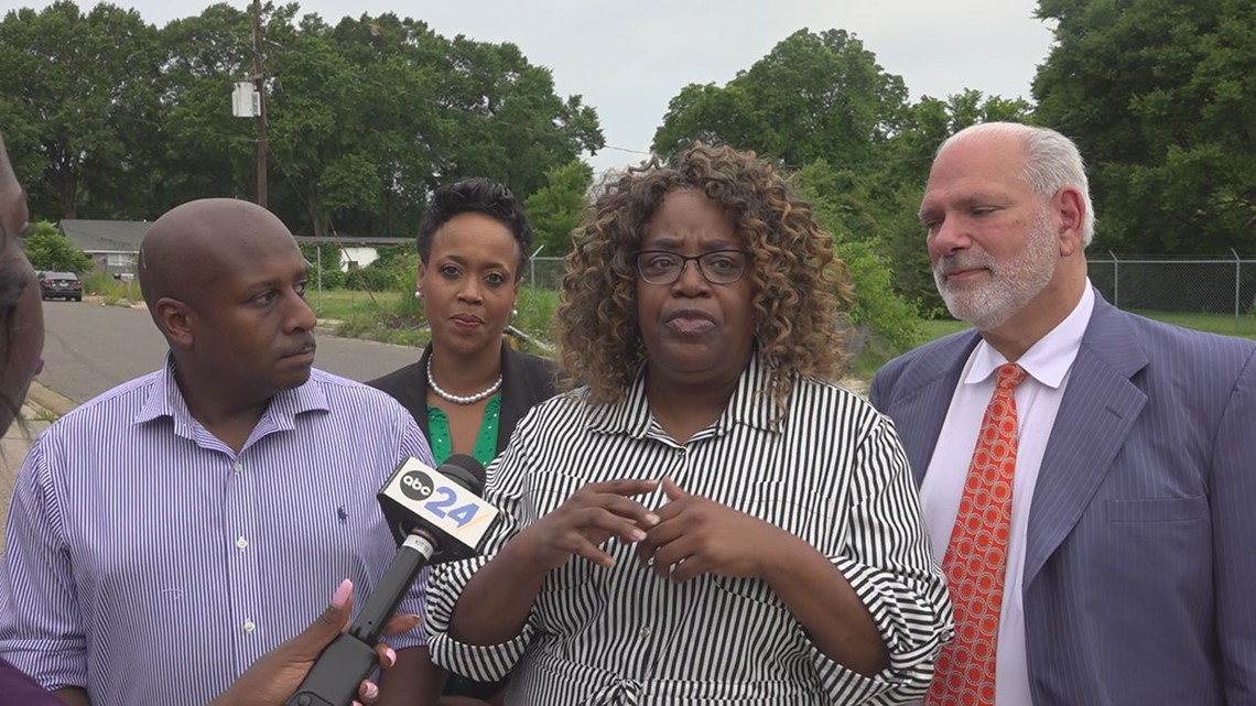 Advocate works to fight illegal dumping in Memphis neighborhood - Vimarsana News