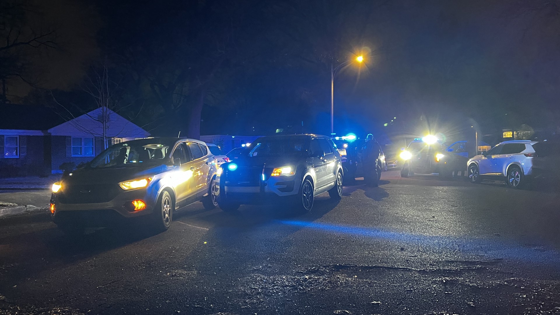 The pursuit went through Collierville, Unincorporated Shelby County, Germantown and ended in East Memphis.