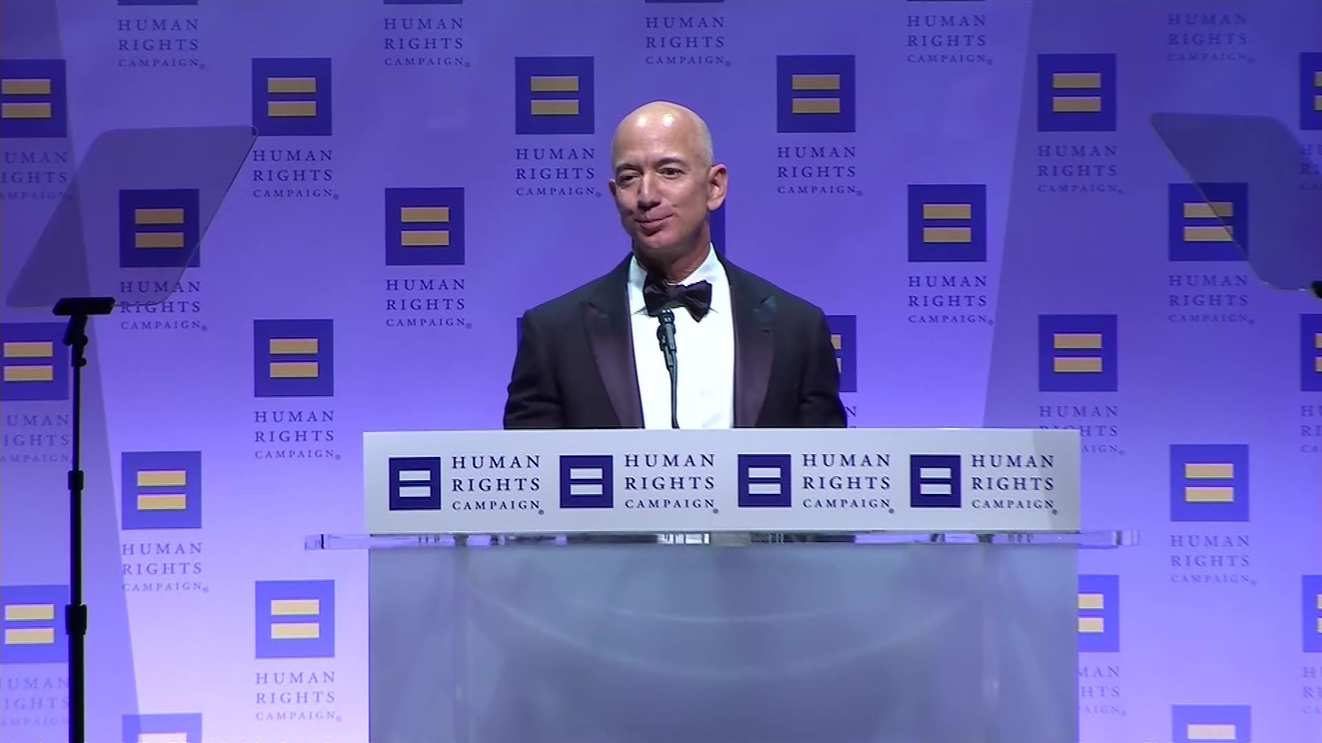 Amazon CEO Jeff Bezos pledges $10 billion to fight climate change | localmemphis.com