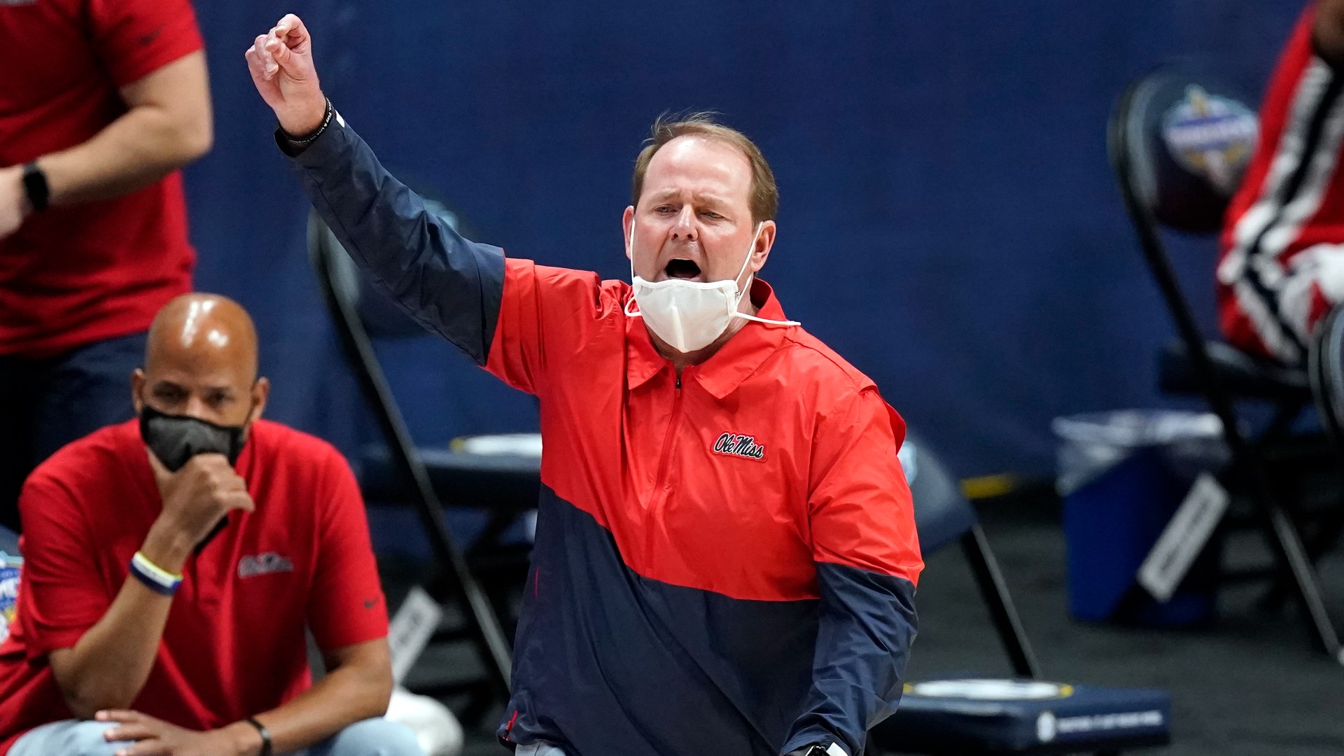 Kermit Davis Is Out As Ole Miss Mens Basketball Coach 3100