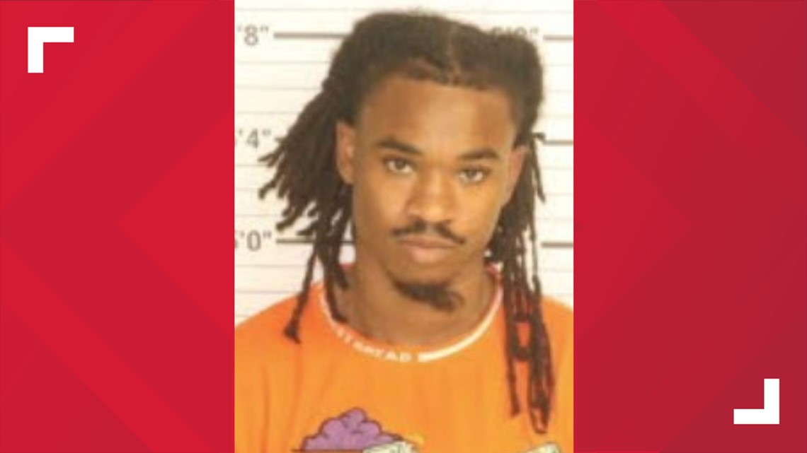 Man uses fake police lights to carjack person in Memphis - Vimarsana News