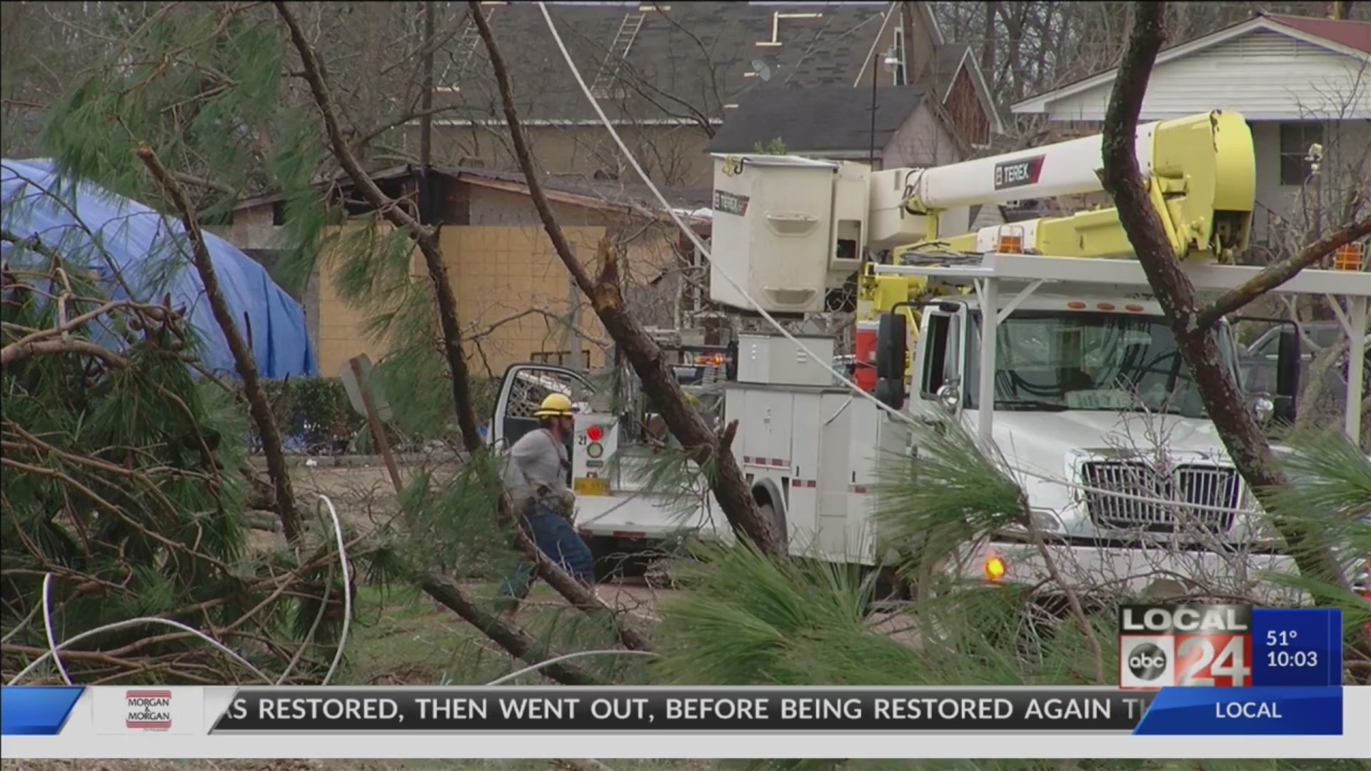 After tornadoes rip through DeSoto County, neighbors help those who are working to put their lives back together again