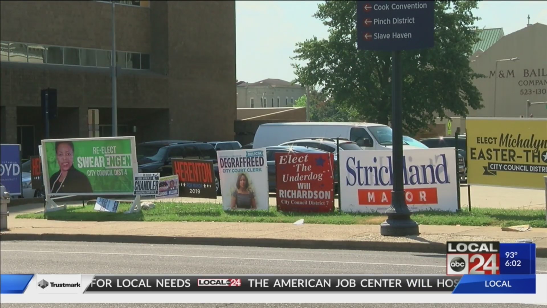 Preparing for early voting means sign, sign, everywhere a sign