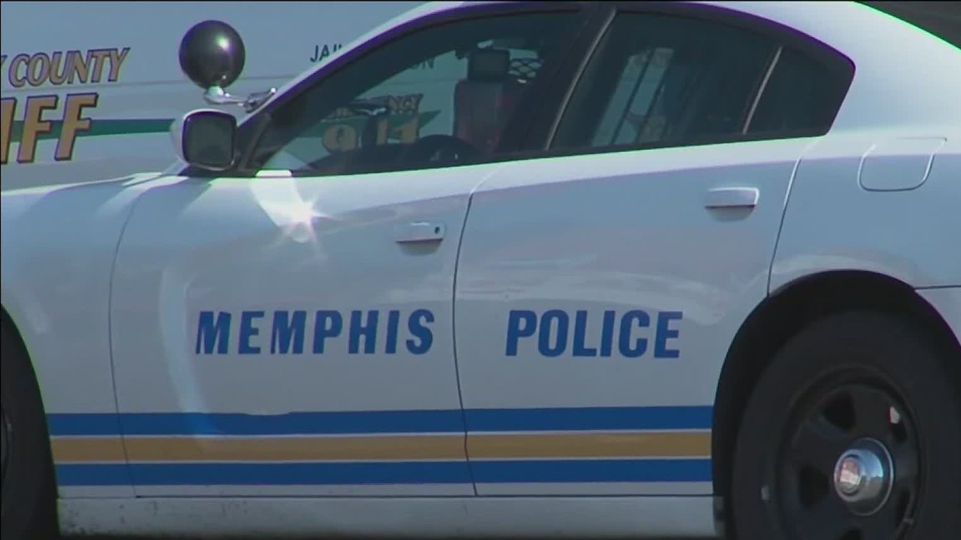 Memphis Police officers responded to shooting call about12:30 p.m. Monday, June 5, 2023, in the 1400 block of Elvis Presley Blvd., just south of South Parkway East.