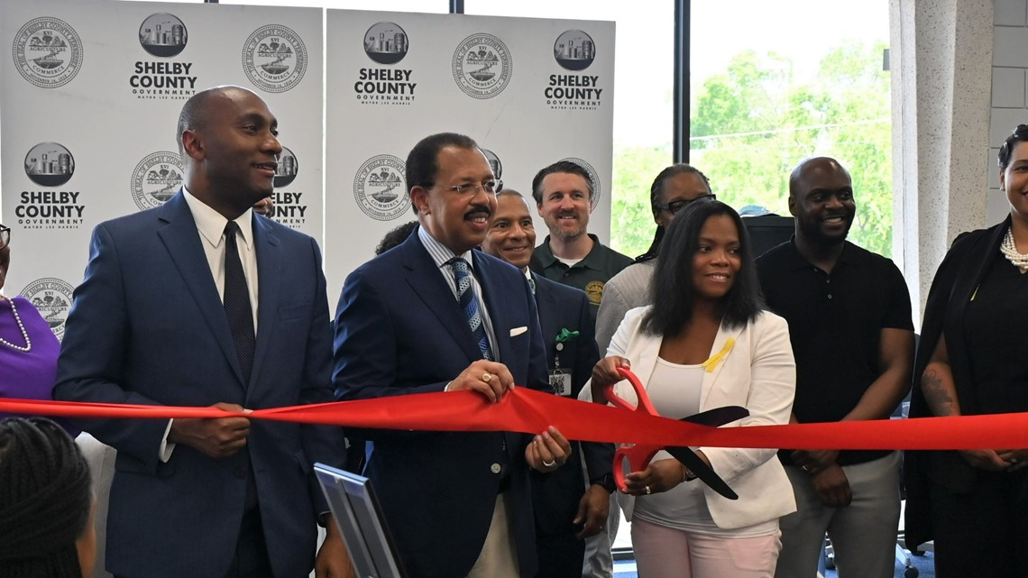 Youth and family resource center opens in Raleigh - Vimarsana News