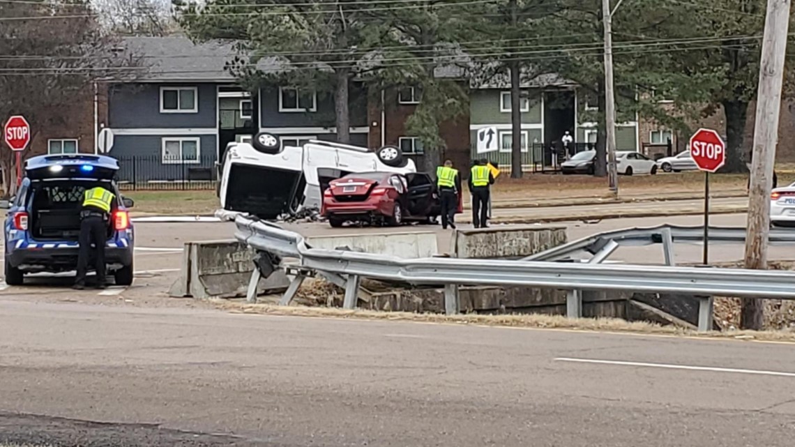 3 children injured in crash in Raleigh | localmemphis.com - Vimarsana News
