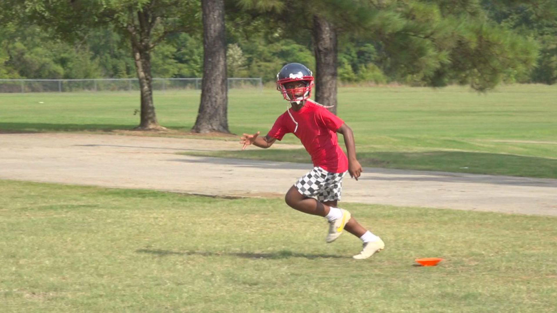 Find out how middle school football is helping to lay the foundation for the next generation. Also, learn how one 8th grader is using football to help cope with loss