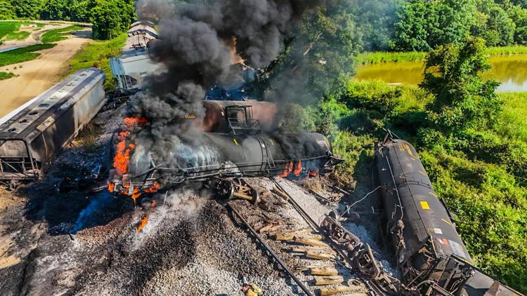 Tallahatchie County train derails | localmemphis.com