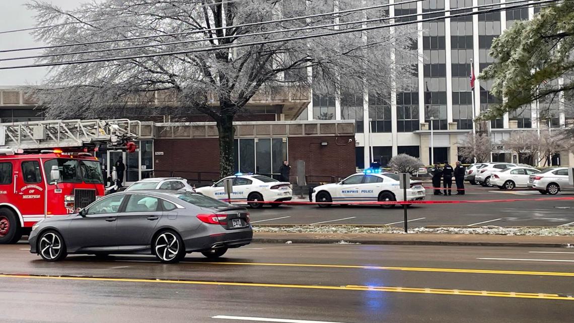 Memphis police officer injured, 1 dead in shooting near library ...