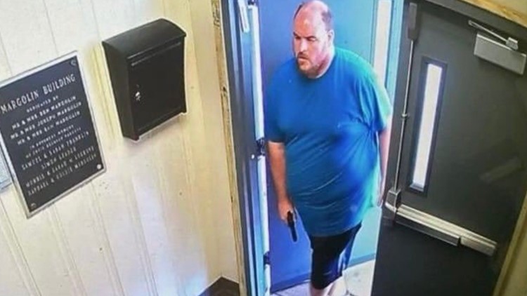 Memphis man shot, arrested by police after trying to break into Margolin Hebrew Academy