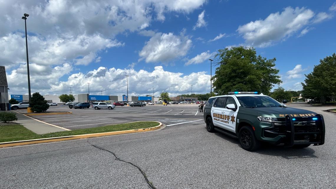 Bartlett Police: Shots fired inside Highway 64 Walmart following ...