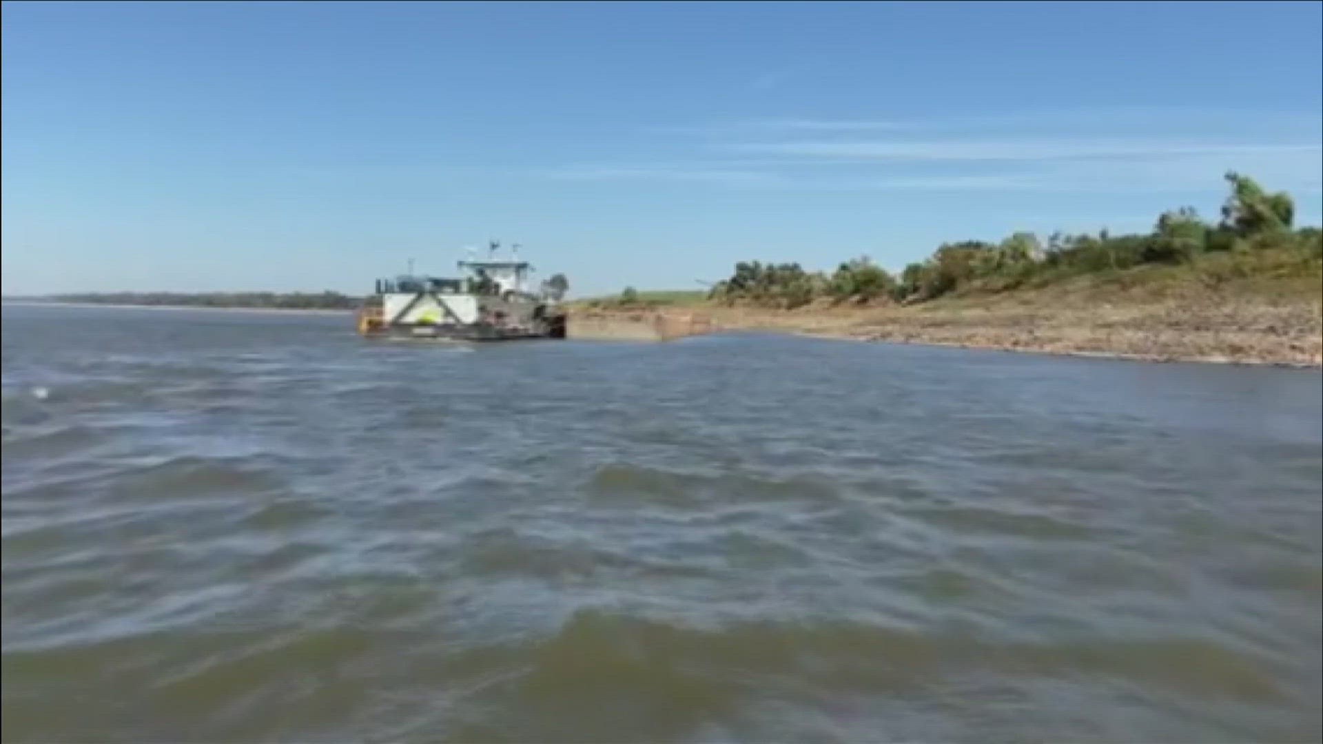 The Shelby County Sheriff's Office said the barge was just south of the Shelby Forest boat ramp when deputies were called to it.