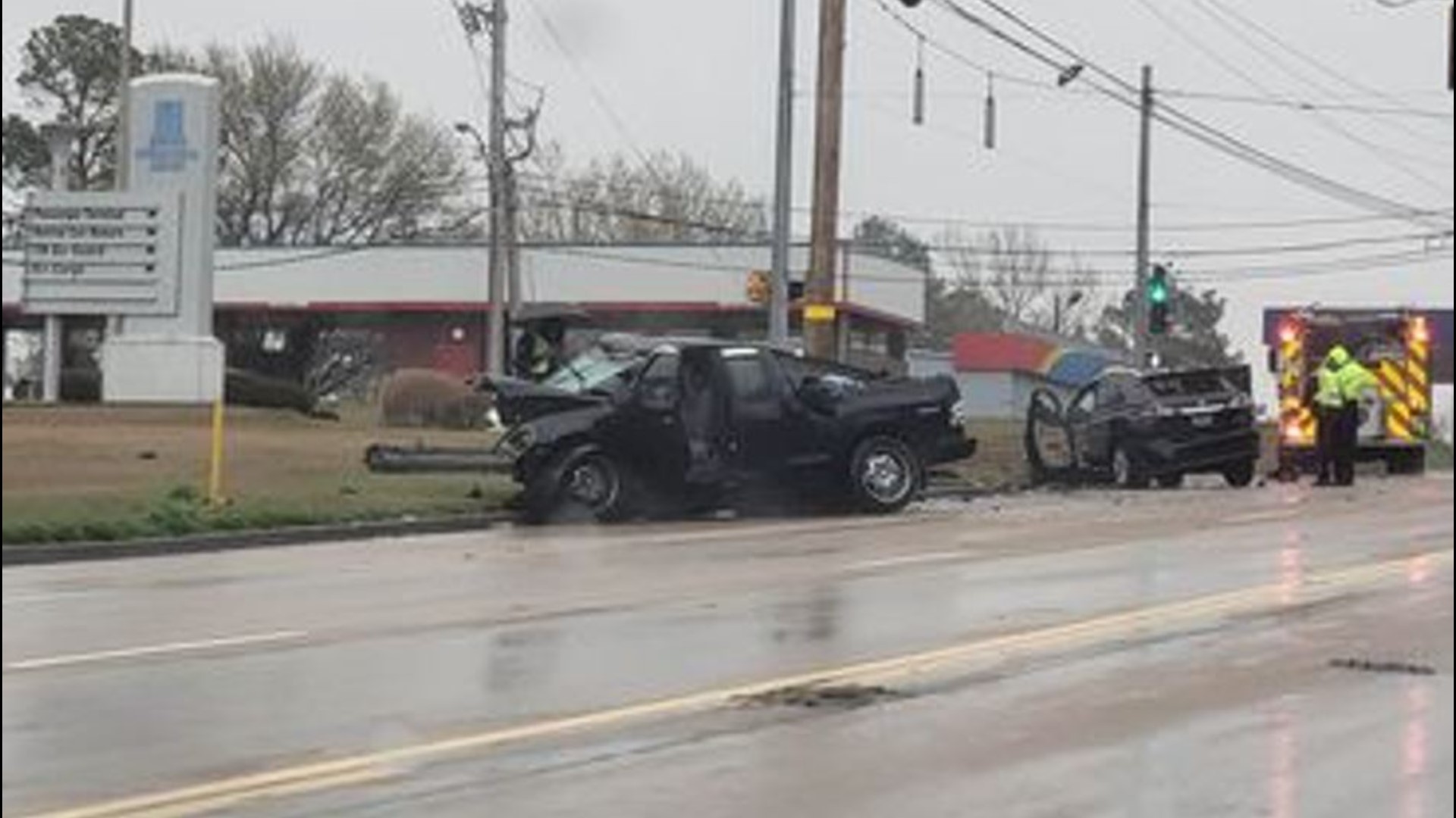 MPD All lanes of Shelby Drive at Tchulahoma back open again