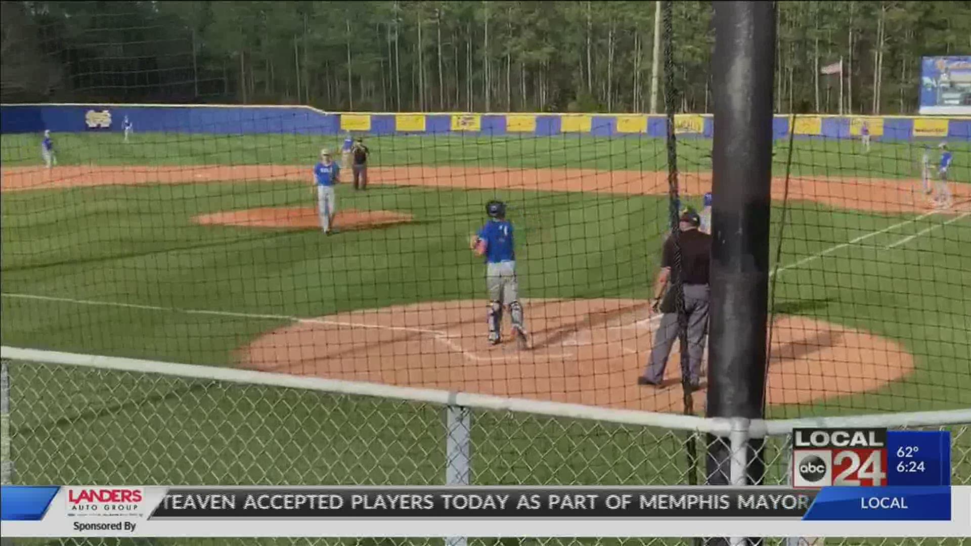 Local 24 Sports Reporter Clayton Collier talks with MUS head coach John Jarnagin and junior Caleb Littlejohn about the disappointment of the season.