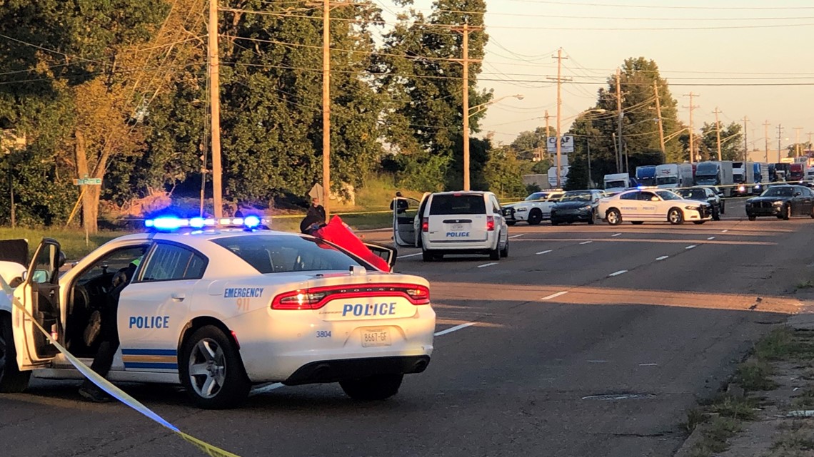 Woman found dead with no clothes on in middle of Lamar | localmemphis.com