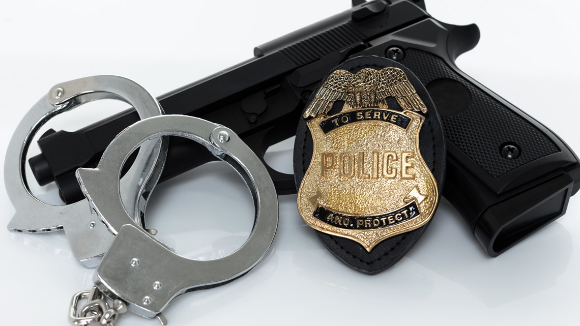 Traffic stops lead to arrest of wanted person, seizures of multiple guns in Lancaster County - Vimarsana News