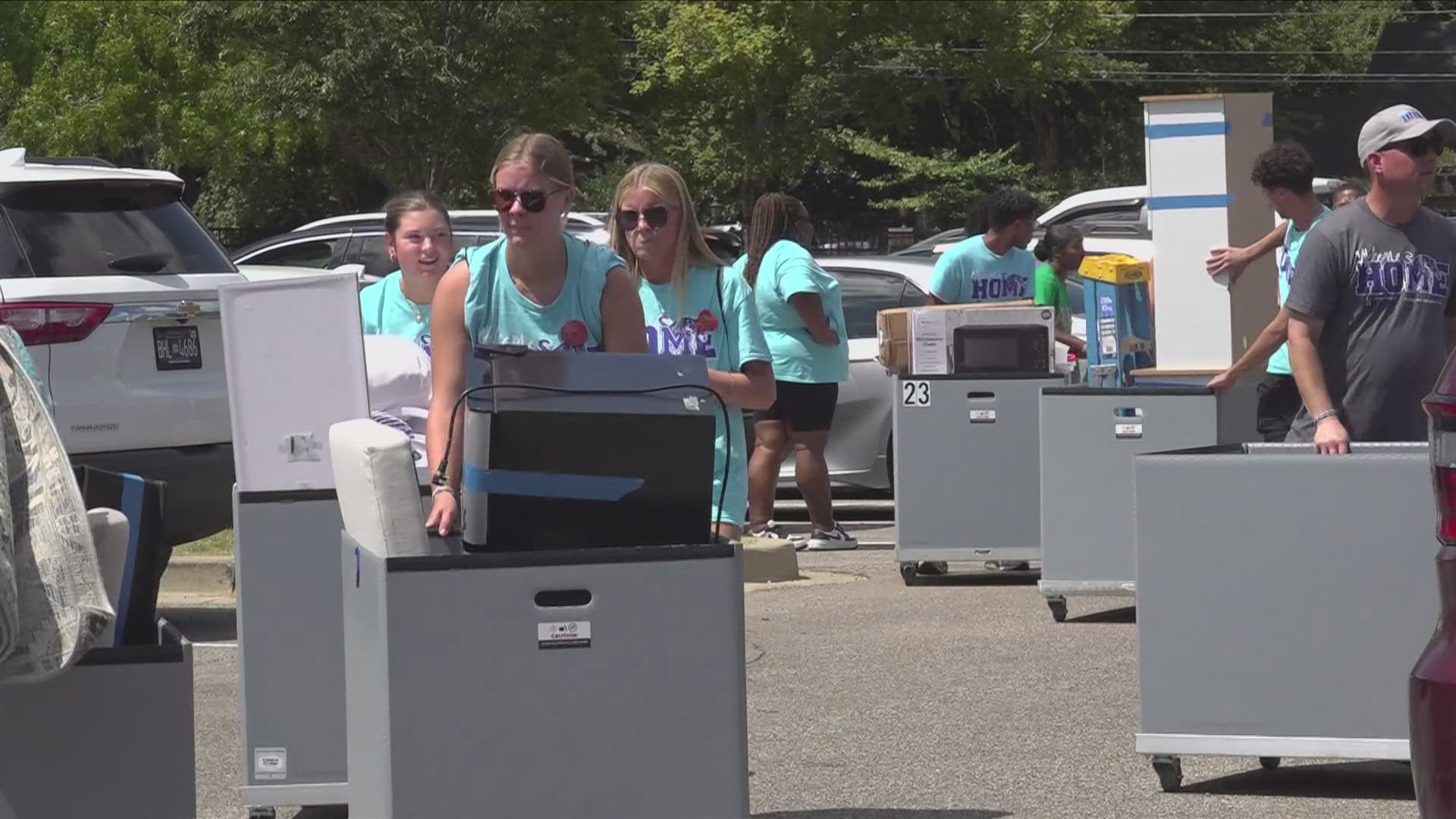 Memphis Back To School Week includes event such as roller skating, rec fest, a marching band performance, "the walk" and "frosh frenzy.”