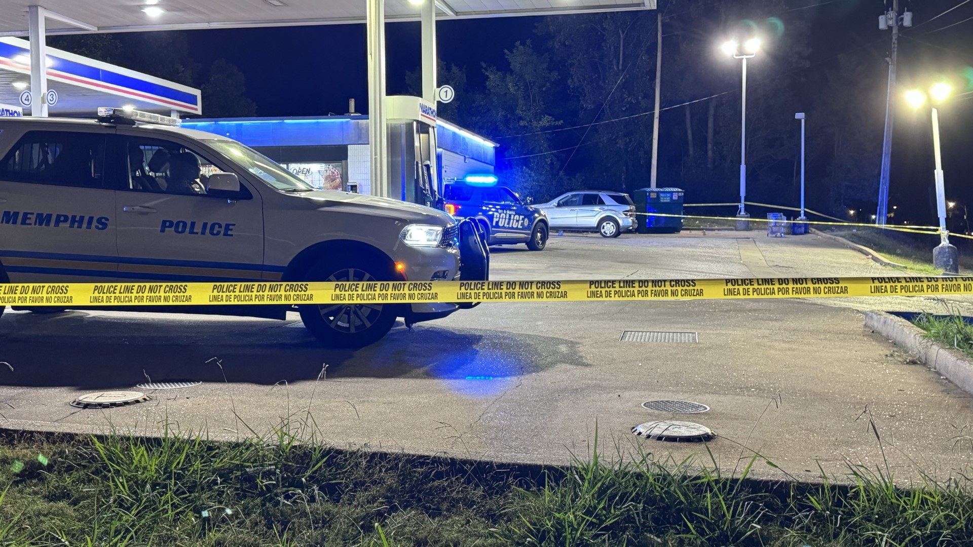 Memphis Police responded to the shooting Sunday around 9:30 p.m. in the 600 block of East Shelby Drive at the Marathon gas station.