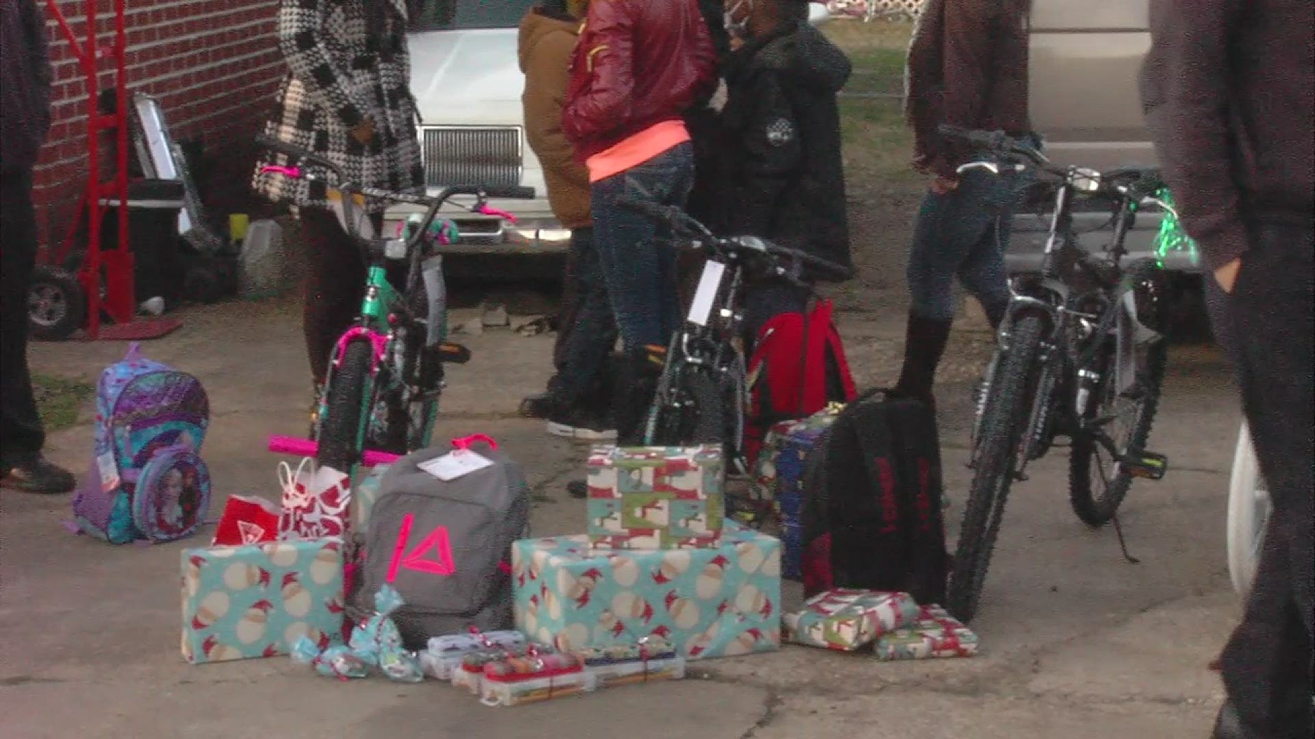 A special family from Geeter K-8 school got a big surprise Christmas Eve.