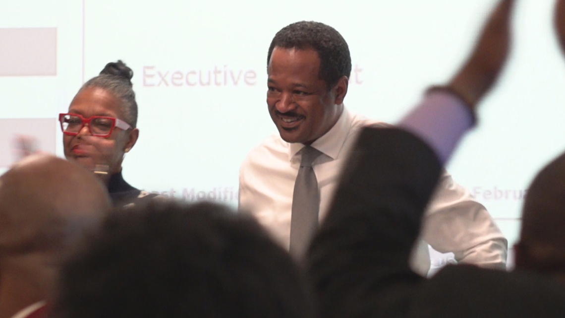 MSCS board names Roderick Richmond superintendent amid state oversight ...