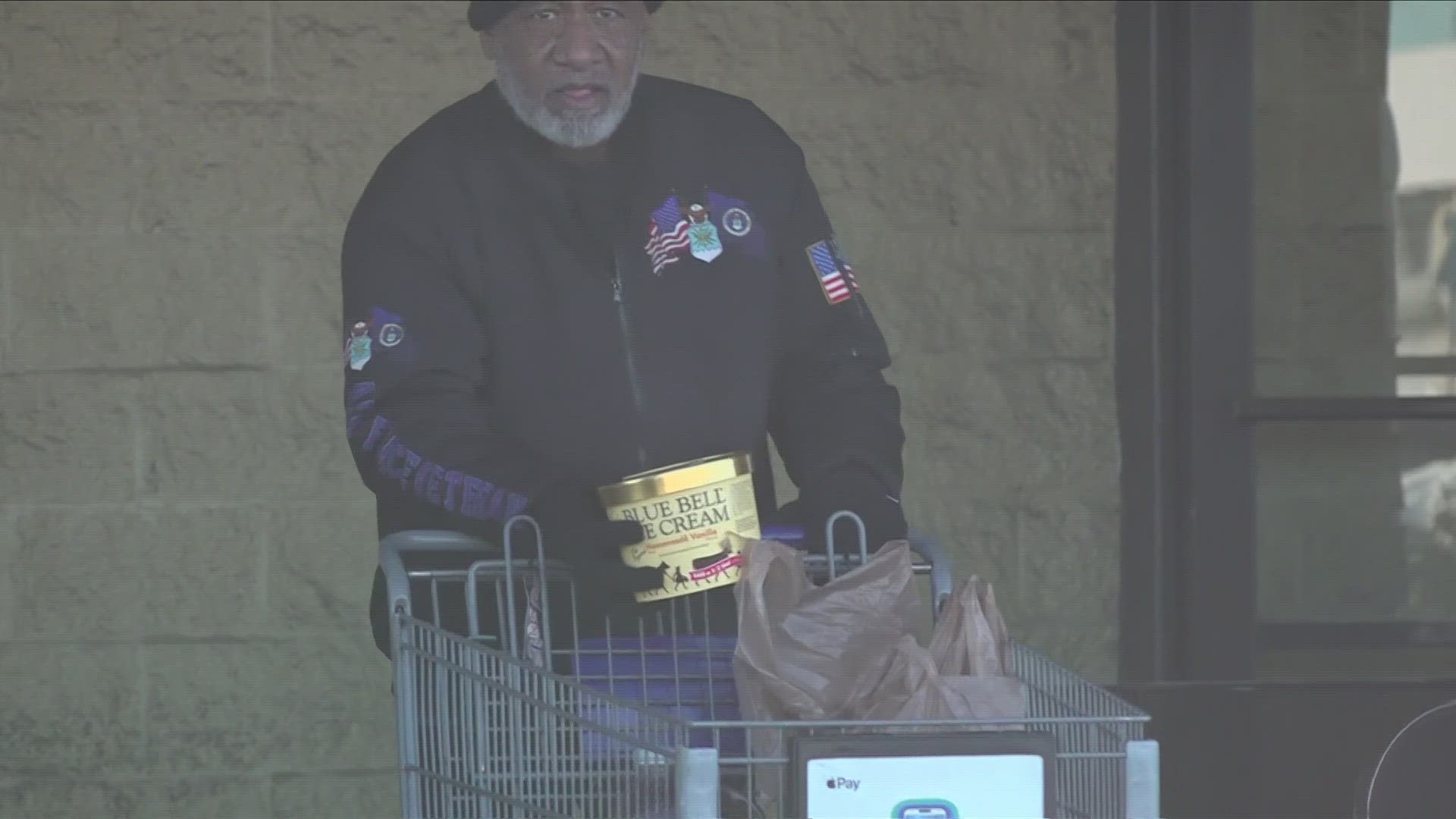 Many in DeSoto County are preparing for freezing rain by stocking up on groceries.