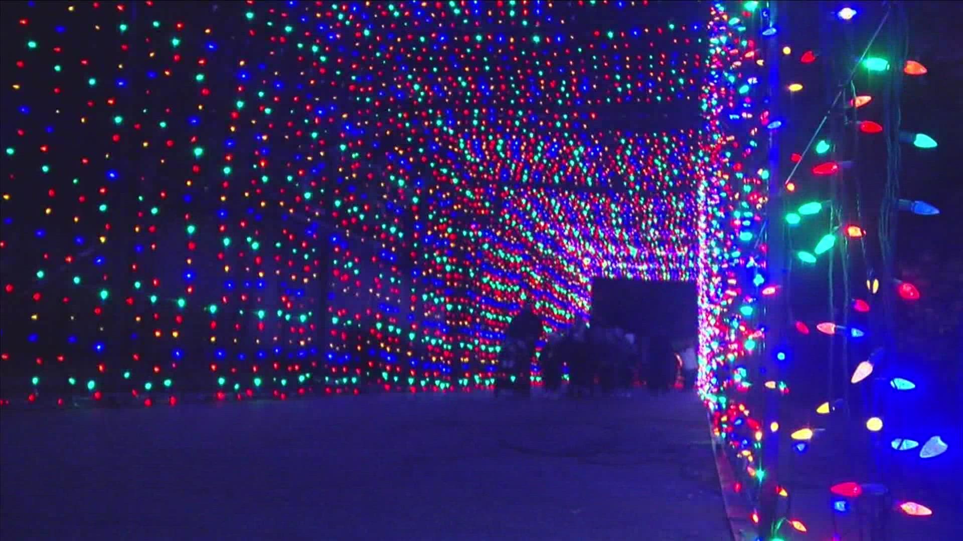 Sunday night the final night to see 'Zoo Lights' in Memphis ...