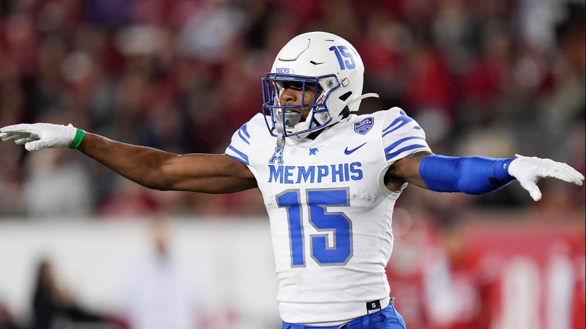 Johnson Named to 2022 Bronko Nagurski Trophy Watchlist - University of  Memphis Athletics