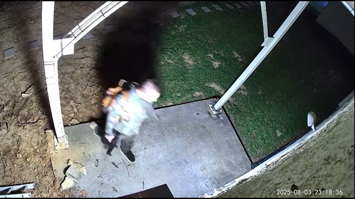 WATCH: West Tennessee quadruple murder suspect spotted on camera in ...