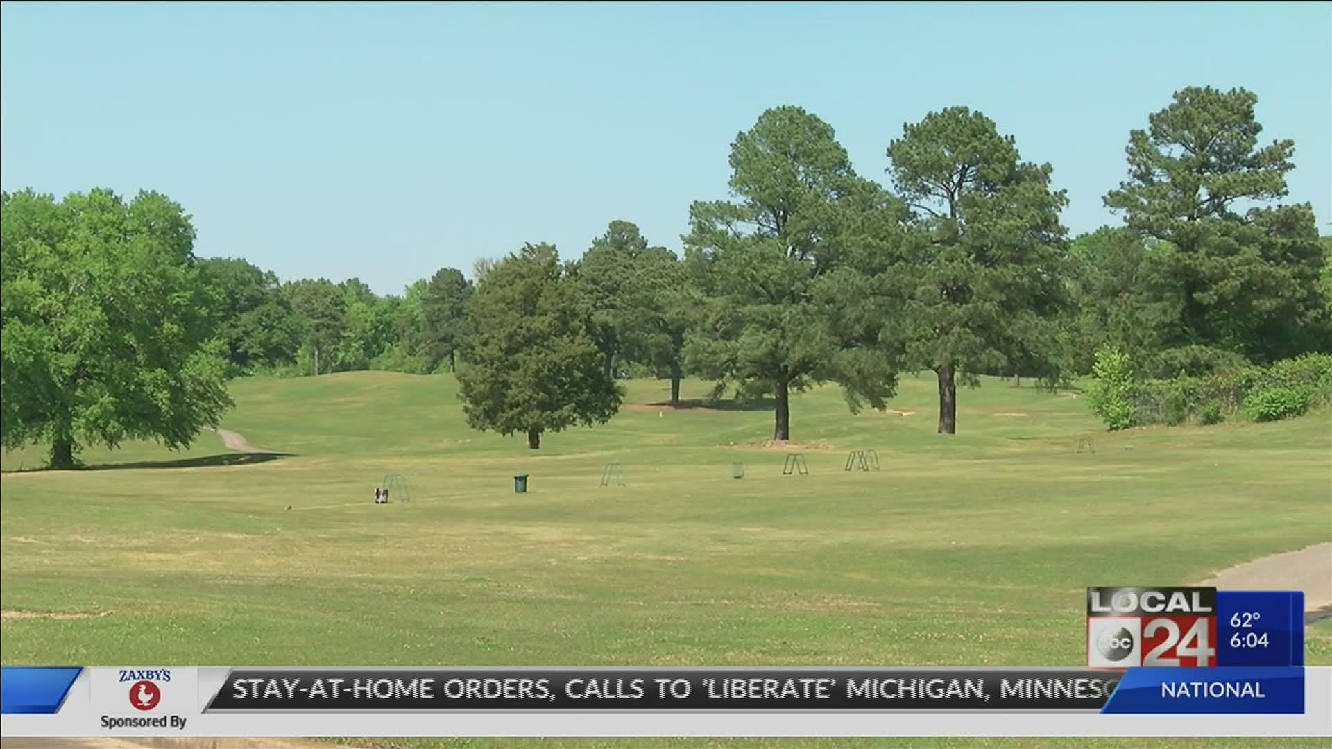 Memphis Mayor Jim Strickland opens The Links at Whitehaven to test if social distancing best practices can be followed