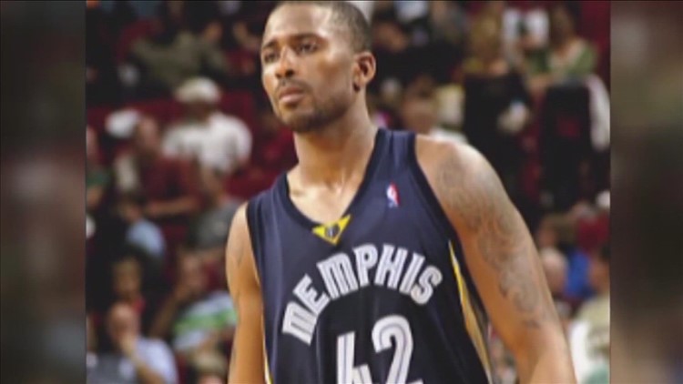 Tigers to retire Lorenzen Wright's jersey against Tulane