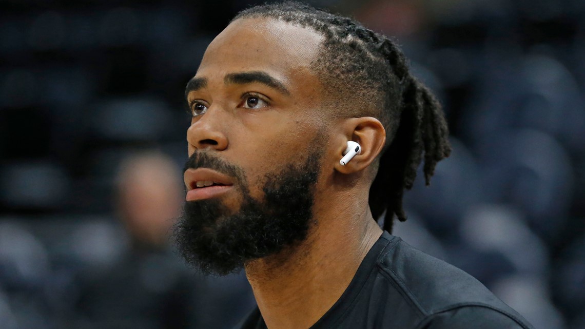 Former Utah Jazz Guard Mike Conley Continues Watching his Former